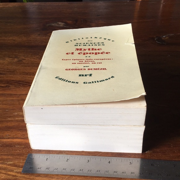 Mythe et Epopee (myth and epic) by Georges Dumezil French Language edition - Picture 5 of 16